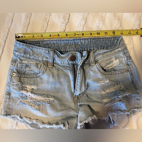 American Eagle Jean Shorts - Picture 1 of 3